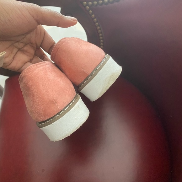 Pink shoes - Picture 3 of 7